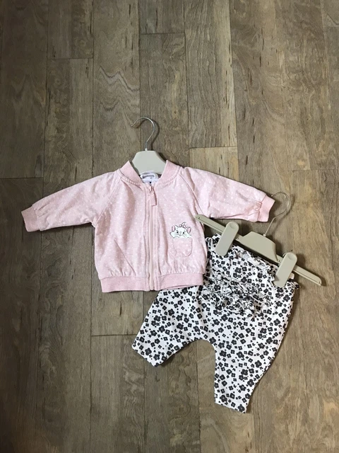 Bellissimo pacchetto di vestiti per bambine età neonato / 0-1 mese ottime condizioni. 8