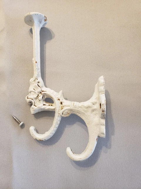 Vinyage Cast Iron Hall Tree Hook lions Heads Coat Rack Hat Hook Painted White