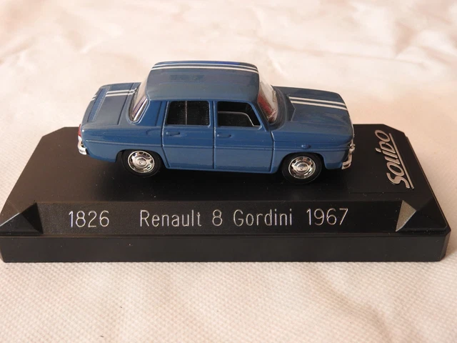 Diecast model cars Renault 8 Gordini 1/18 Solido Gordini kit large groupe A whit