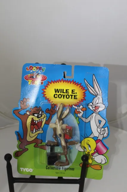 Looney Tunes Wile E. Coyote Figurine 1994