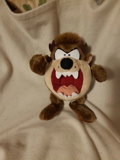TAZ LOONEY TUNES Tasmanian Devil Russell Stover Plush Valentines