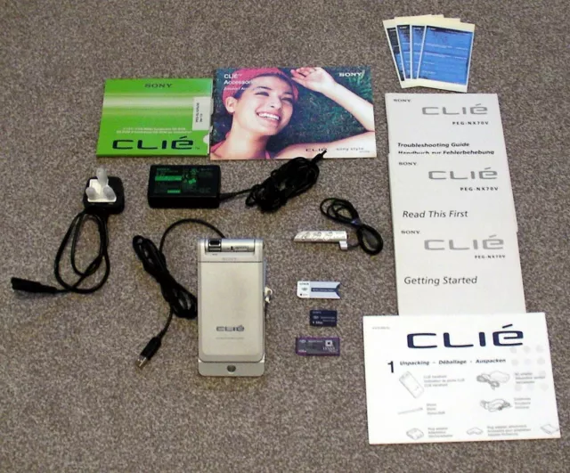 Sony Clie PEG NX70V/E PDA, Fully Working inc Stand and Charger - Manual - Etc  !