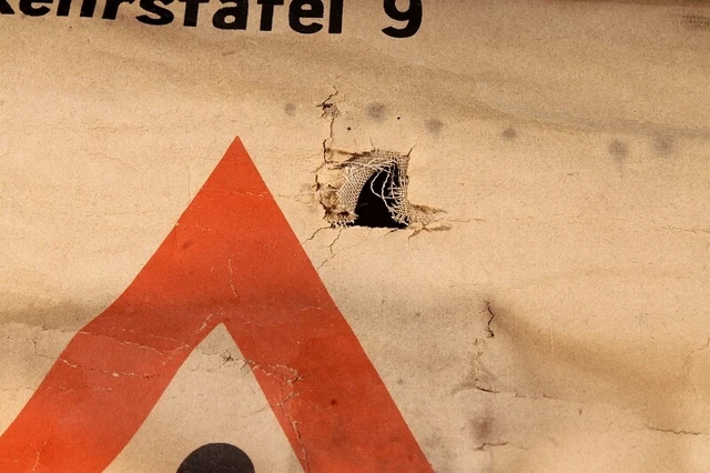 WALL CHART SCHOOL Wall Map Roll Chart Verkehrskarte Traffic Sign $49.32 ...