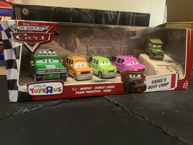 Disney Cars ‘World Of Cars’ die cast - Sarge’s Boot Camp Box Set