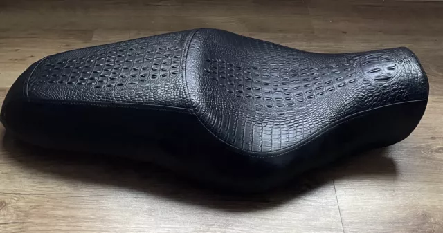 Crocodile Black Bench Seat For Harley Davidson Sportster 2004-2020 Custom Bikes