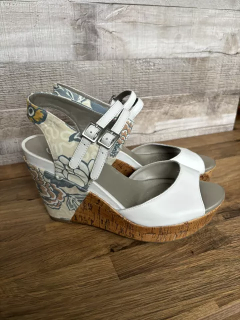 Clarks softwear sandals on sale