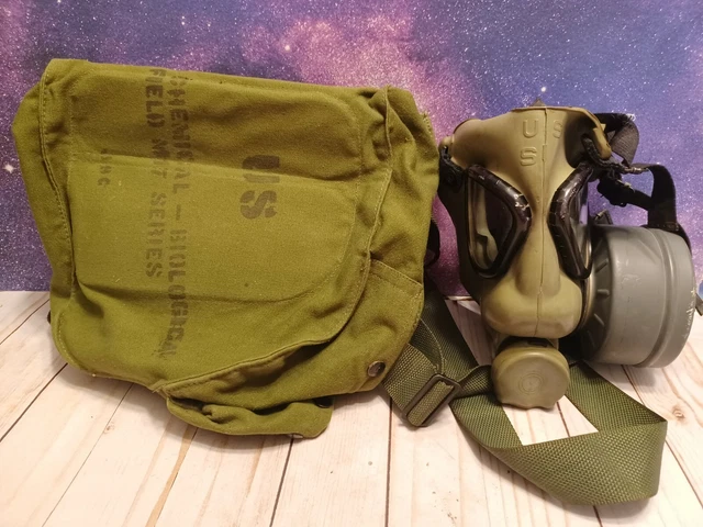 Vintage US ARMY Gas Mask & Canvas Bag Chemical Biological Field M17 Lot