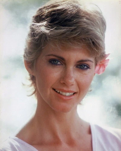 OLIVIA NEWTON-JOHN  with short hair smiling portrait later 1970's era 8x10 photo