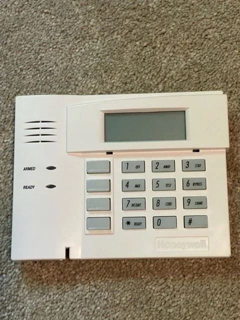Teclado de pantalla inglesa fija Honeywell / Ademco 6150 ARTÍCULO USADO