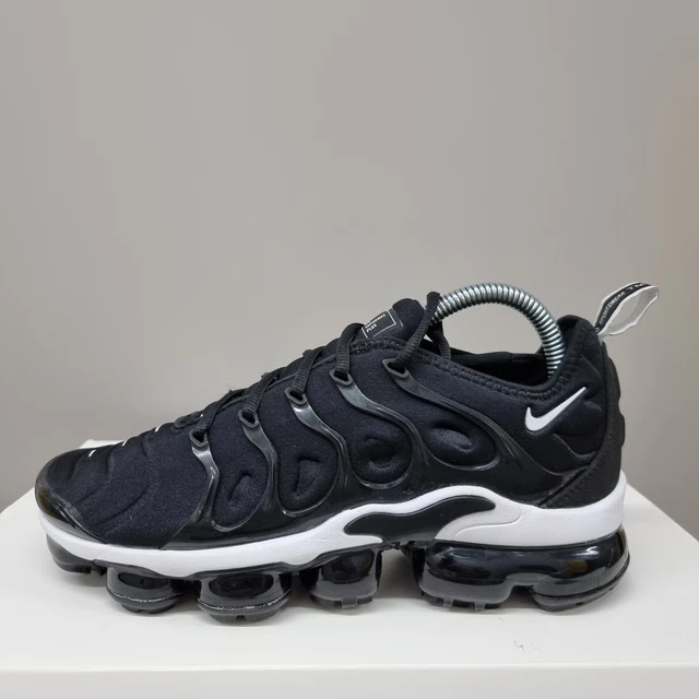 Tn online vapormax sale