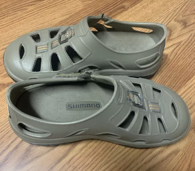Shimano Evair Marine Fishing Shoe, Navy / Gray