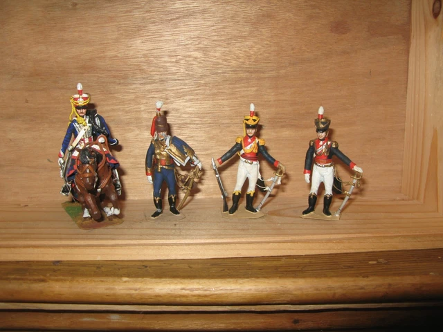 FIGURINE D'ARTISTE SUR BASE STADDEN - 2 DRAGONS A CHEVAL