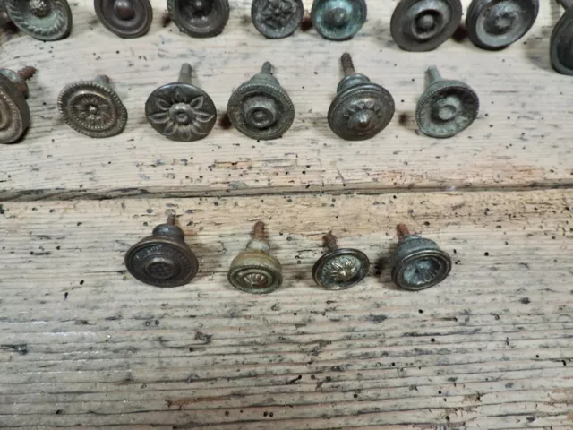 31  Reclaimed Georgian & Victorian Antique Brass Furniture Knobs 3