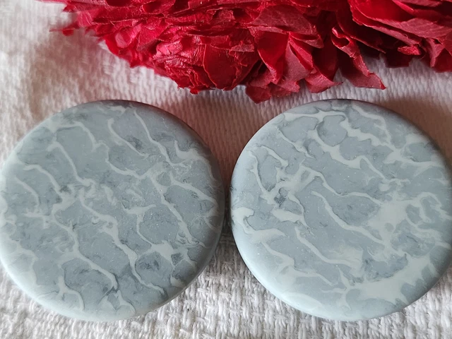 Duo De Gros Boutons Vintage Rosé à Bord Transparent - 3,3 Cm, Réf. 5810, Occasion France