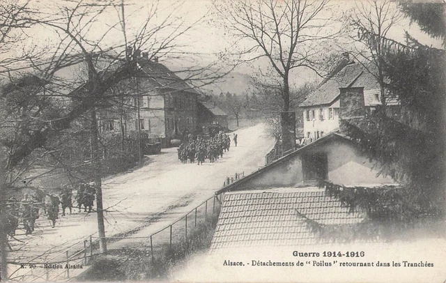 Cp Guerre 1914-1916 Alsace Detachement Poilus Retournant Dans Tranchees - 33769