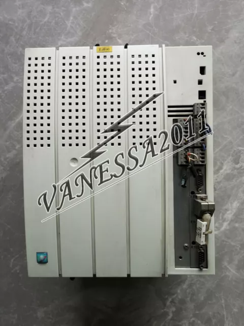 1PC D'Occasion LENZE EVS9328-ES