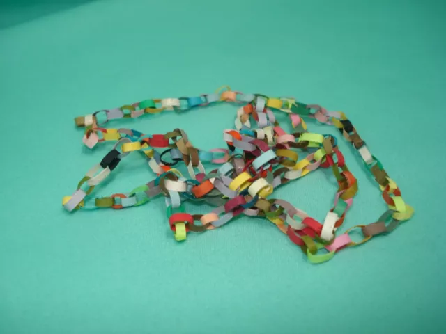 Miniature Dollhouse--Garland--Paper Chain--Artist Made--1:12Th