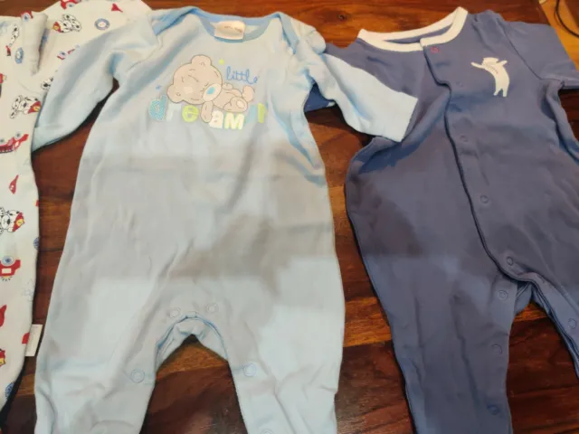 Baby clothes bundle 0-3 months Sleepsuits (8) 2