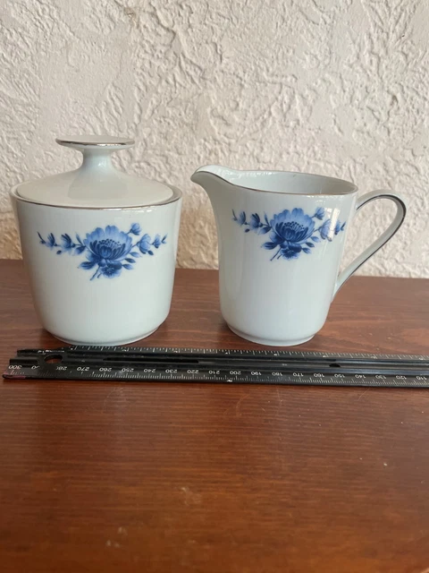 Eschenbach Bavaria China Blue Danish Pattern Sugar/Creamer Set