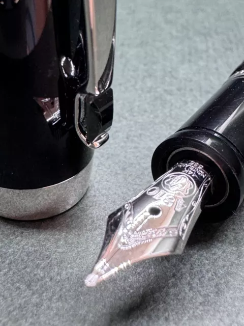 MONTBLANC BOHEME NOIR Fountain Pen Retractable-Nib 14K 585/M Black Jewel