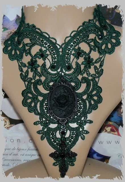 Plastron Collier ras de cou Gothique Squelette Camé Lune Croix Dentelle Noir Plastron Collier ras de cou Gothique Squelette Camé Lune Croix Dentelle Noir