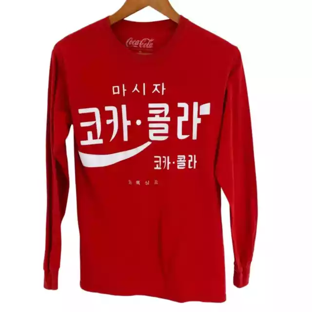 Coca-Cola Korean red white long sleeve tee size mens small