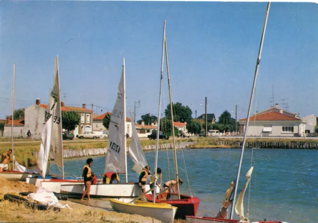 Carte L'AIGUILLON LA PRESQU'ILE L'Ecole de Voile à l'Aiguillon sur Mer