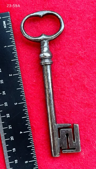 Antique Skeleton Key Rare Long 5" Iron 17th -18th C. England - More Keys Here!