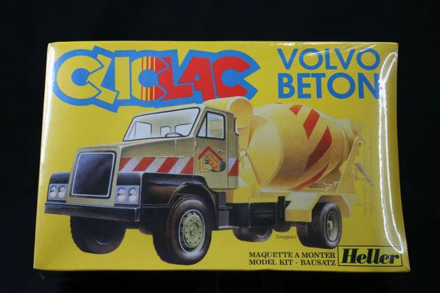 TRES RARE MAQUETTE Heller Cliclac N° 2018 ( Kangoroo Transit