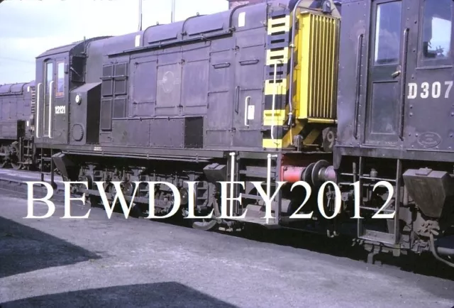 *ORIGINAL 35mm KODACHROME SLIDE*12121 @ALEXANDRA DOCK MPD HULL 9/9/67+ COPYRIGHT