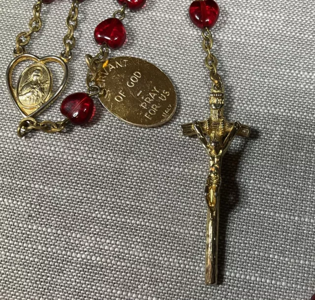 Vintage Rosary Red Glass Heart Beads Christian H76