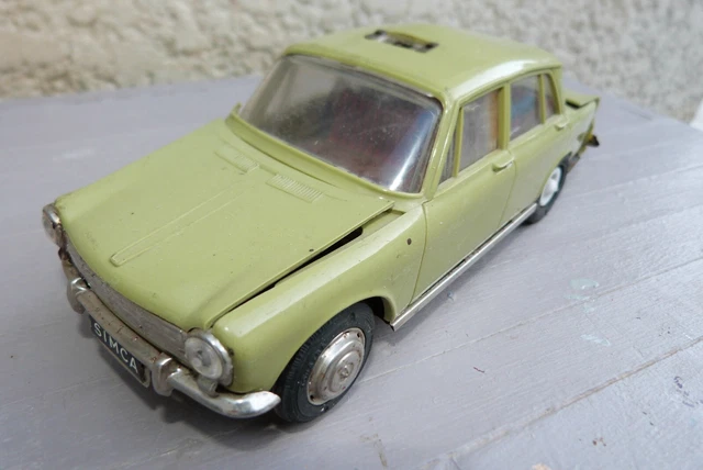 ANCIENNE VOITURE EN TOLE TAXI PEUGEOT 404 JOUSTRA MADE IN