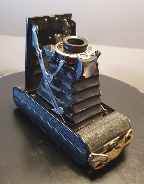 Appareil Photo Argentique Vintage Des Années 50 - Marque Lumière Lutac Avec Son étui - Fonctionnel, état D'occasion