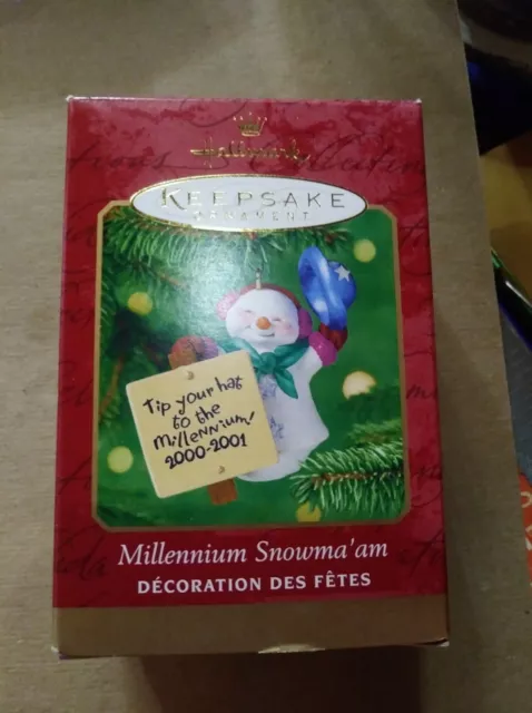 Hallmark Keepsake Christmas Snowman Ornament - Millennium Snowma'am  2000-2001