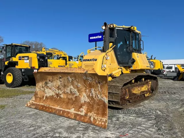 2016 Komatsu D61EX-24 Crawler Dozer Tractor 152" PAT 6-Way Blade Cab A/C bidadoo