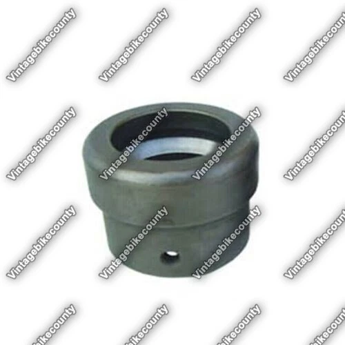 899462M91 STEERING OUTER TUBE MOUTH SMALL COLUMN For Massey Ferguson MF-35,135