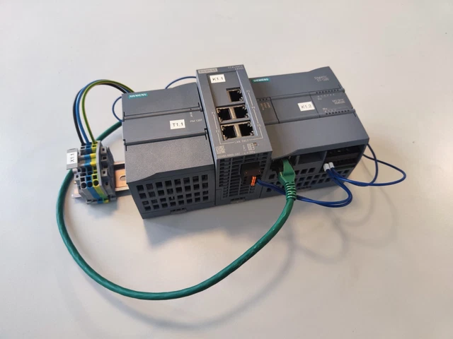 Siemens Simatic S7-1200 1211C XB005 PM1207