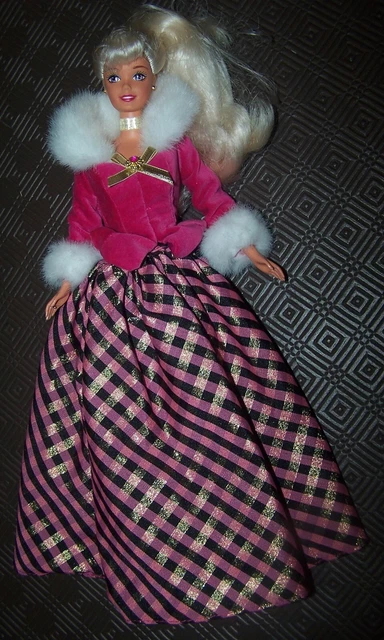 Winter Rhapsody Barbie 1996 - Avon Exclusive Winter Rhapsody Barbie 1996 - Avon Exclusive