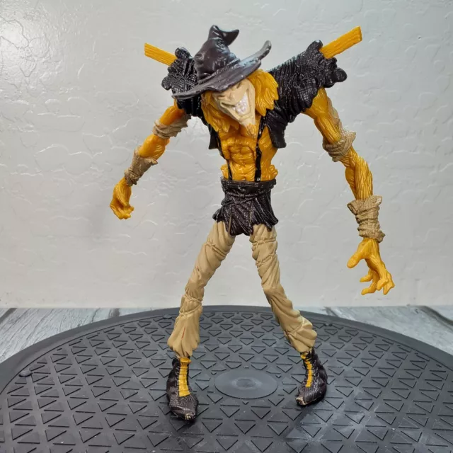 Kenner Batman: Legends Of The Dark Knight TWISTER STRIKE SCARECROW Figure 1997