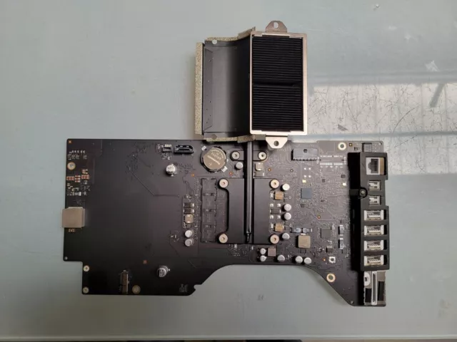 2015 Apple iMac 21.5" A1418 Logic Board 820-00430-A Intel Core i5 1.6GHz 8GB
