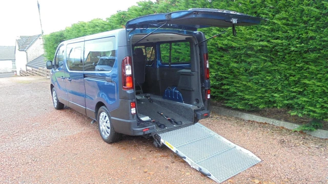2018 Vauxhall Vivaro 1.6 CDTI LWB EURO 6 WHEELCHAIR ACCESS VEHICLE DISABLED MPV