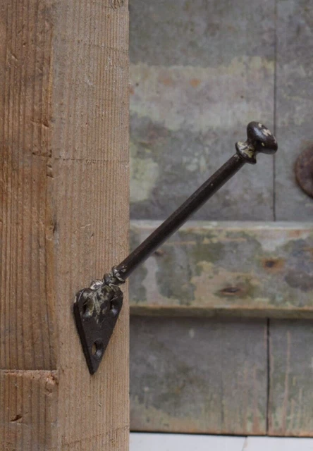 Reclaimed Coat Hook / Cast Iron / C.F.Voysey Style & Period  / Antique Peg / Old