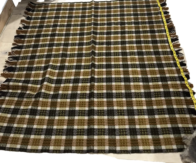 Vintage Pendleton Virgin Wool Woven Knit Fringed Throw Blanket in Brown & Gold