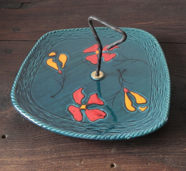 ANCIENNE CLOCHE A fromage avec son plateau en céramique signature à identifier EUR 75,00