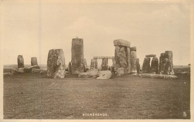 AMESBURY WILTSHIRE STONEHENGE Few Cap Stones England OLD PHOTO EUR 6,64 ...