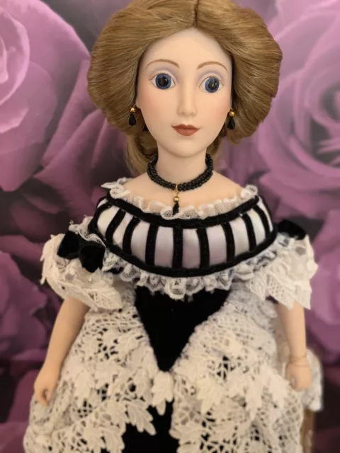 RARE Franklin Mint Heirloom Dolls "Renata" The Vienna Woods Porcelain Vintage