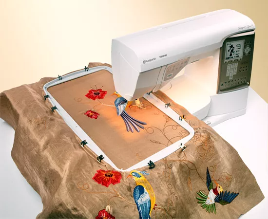 Máquina de coser y bordar Husqvarna Designer Topaz 20 Bordado