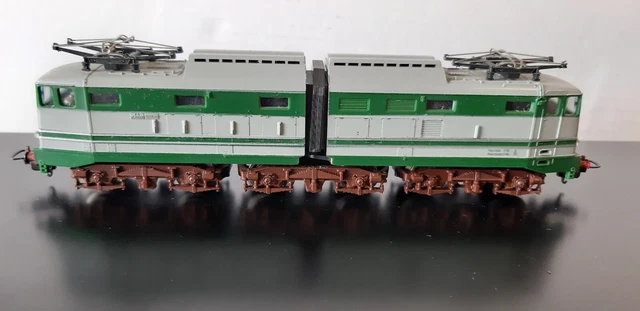 Treno passegger con locomotore elettrco da manovra Lma 169 002-3