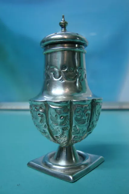 Antique ART NOUVEAU 1904 Sterling silver 925 HM repousse pepper shaker Davenport