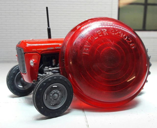 BUTLER RED REAR Tail Sidelight Lens Ferguson MF35 Fordson Major Dexta
